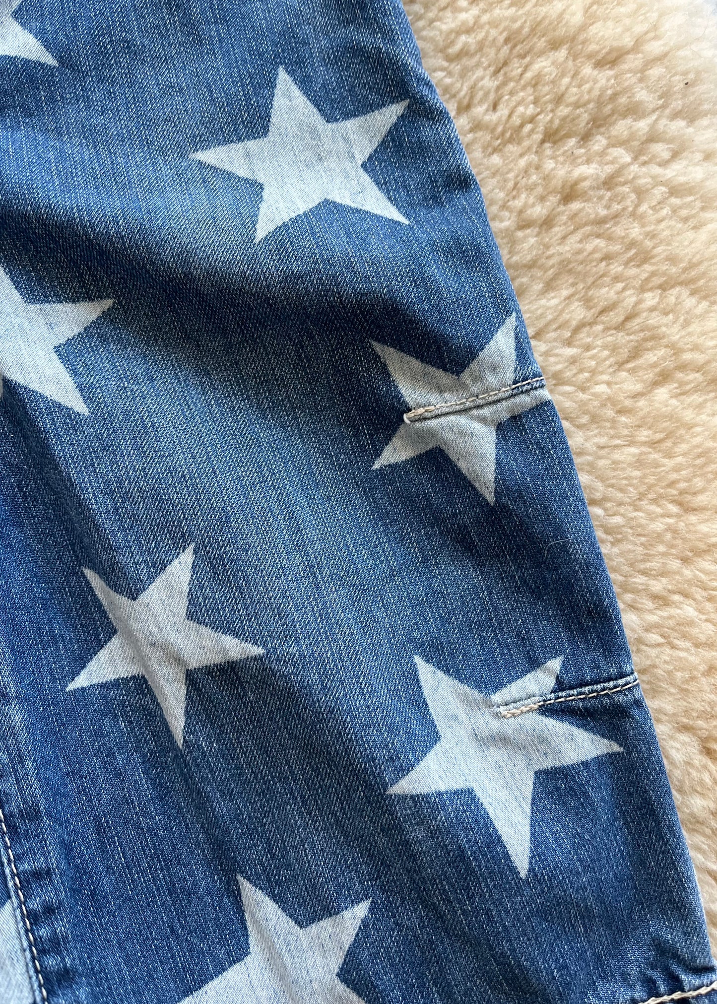 Mini Boden Star Shorts