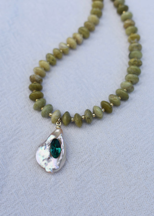 Serpentine Pearl Necklace