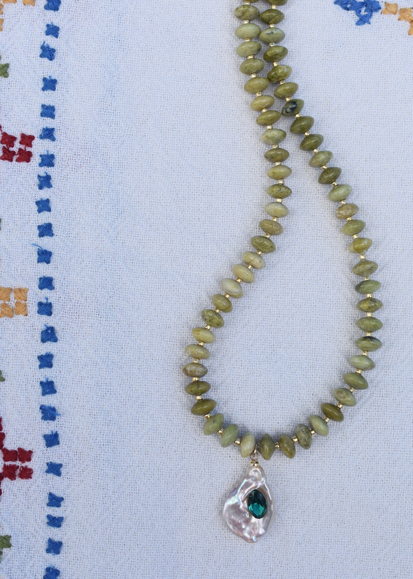 Serpentine Pearl Necklace