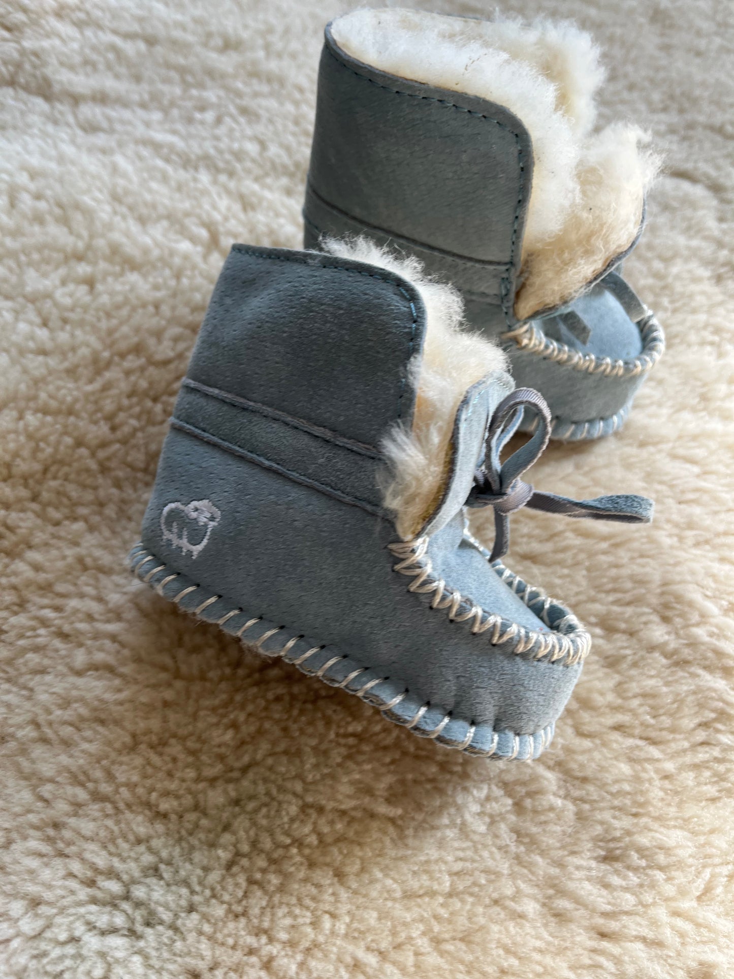 Lamo Sheepskin Mocs